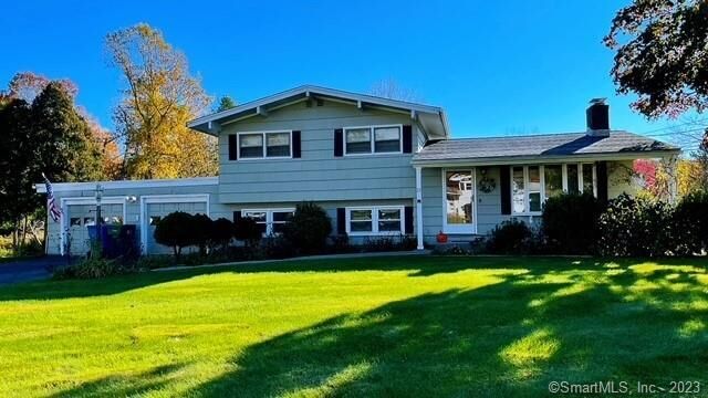 Property Photo:  21 McDermott Circle  CT 06518 