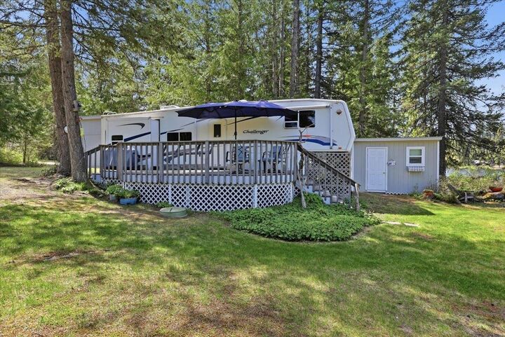 Property Photo: 412 Cedar Dr WA 99156