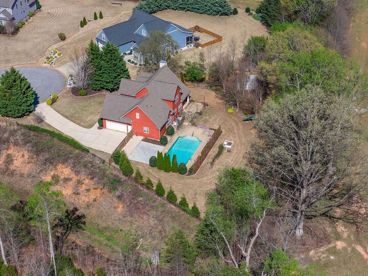 Property Photo: 240 Clearridge Way SC 29651