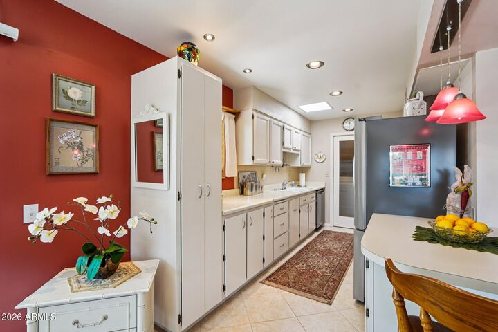 Property Photo: 10526 W Highwood Lane AZ 85373