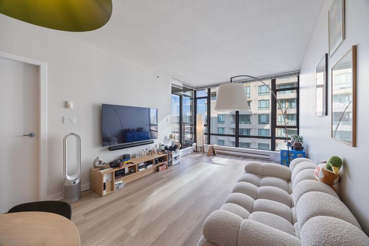 Property Photo: 7362 Elmbridge Way 1207 BC V6X 0A6