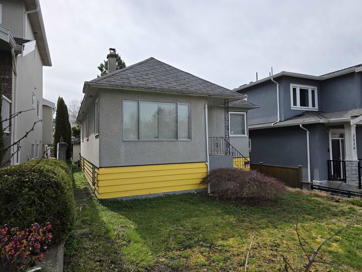 Property Photo: 2530 7th Avenue BC V5M 1T4