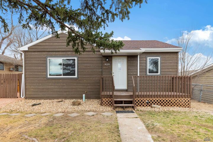 Property Photo:  929 Halley Ave  SD 57701 