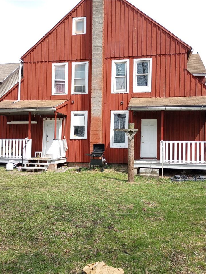 Property Photo:  1101-1103 Oak Street  NY 14901 