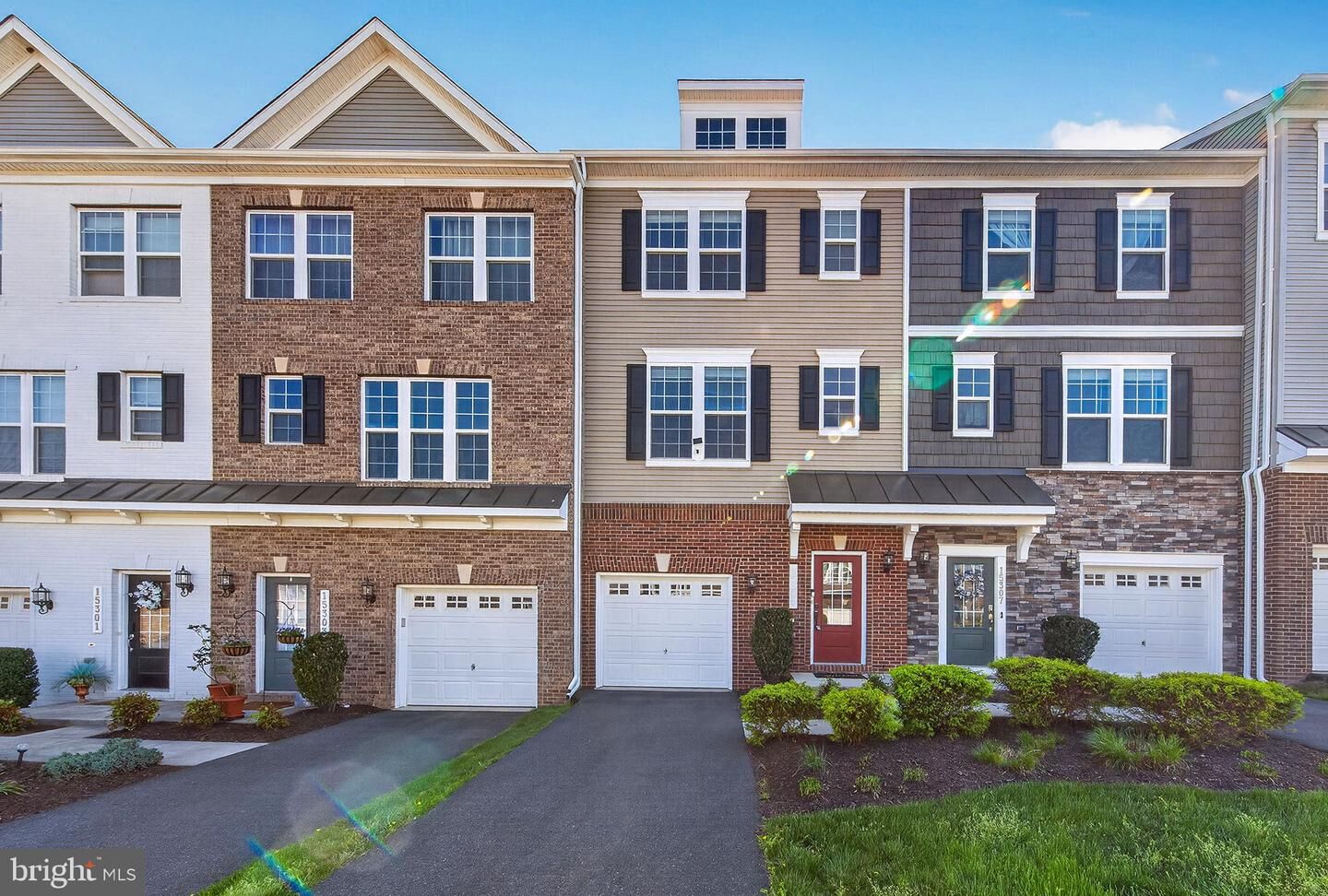 Property Photo:  15305 Linville Creek Drive  VA 20169 