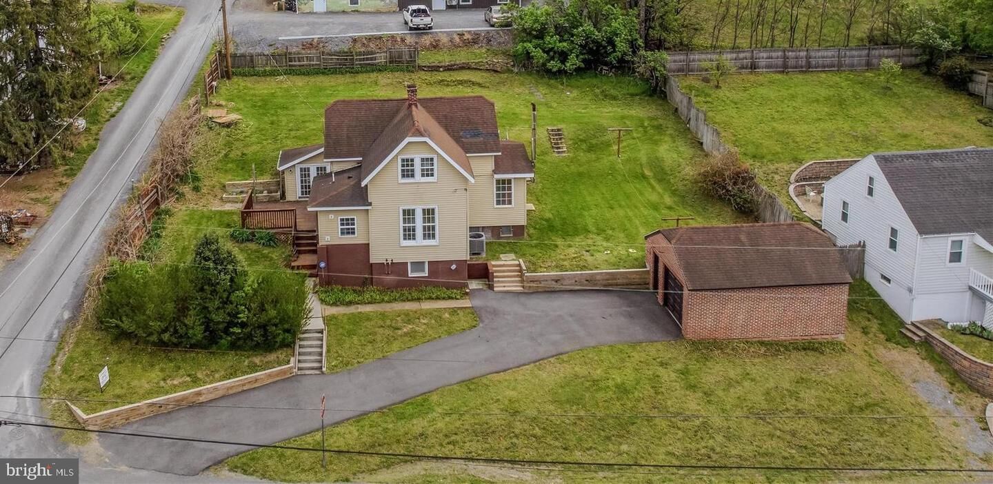 Property Photo:  151 S Laurel Avenue  WV 25411 