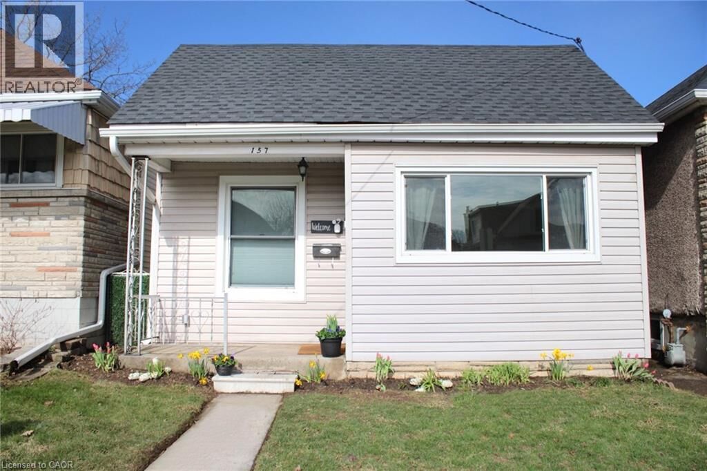 Property Photo: 157 Tragina Avenue North ON L8H 5C7