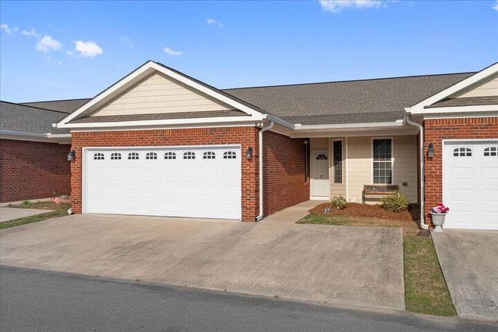 Property Photo:  121 Cherry Bark Way  GA 30721 