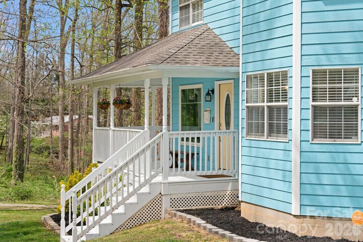 Property Photo:  539 Caribou Road  NC 28803 