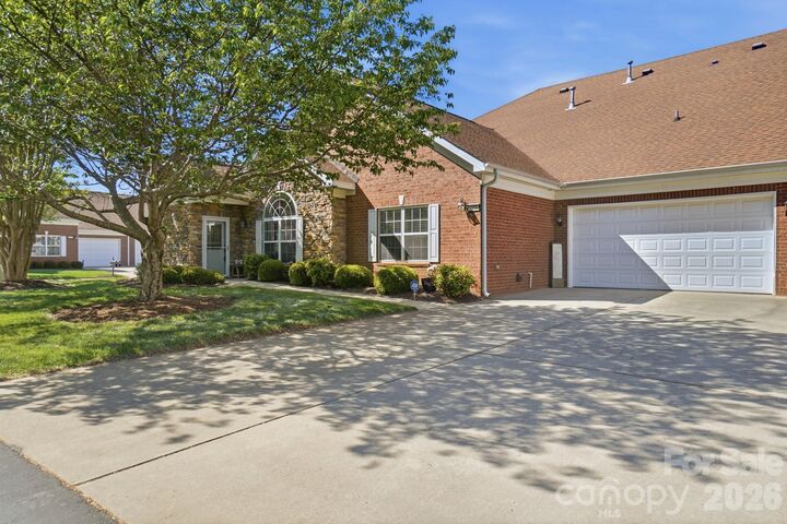 Property Photo: 3270 Abbey Walk Lane NC 28105