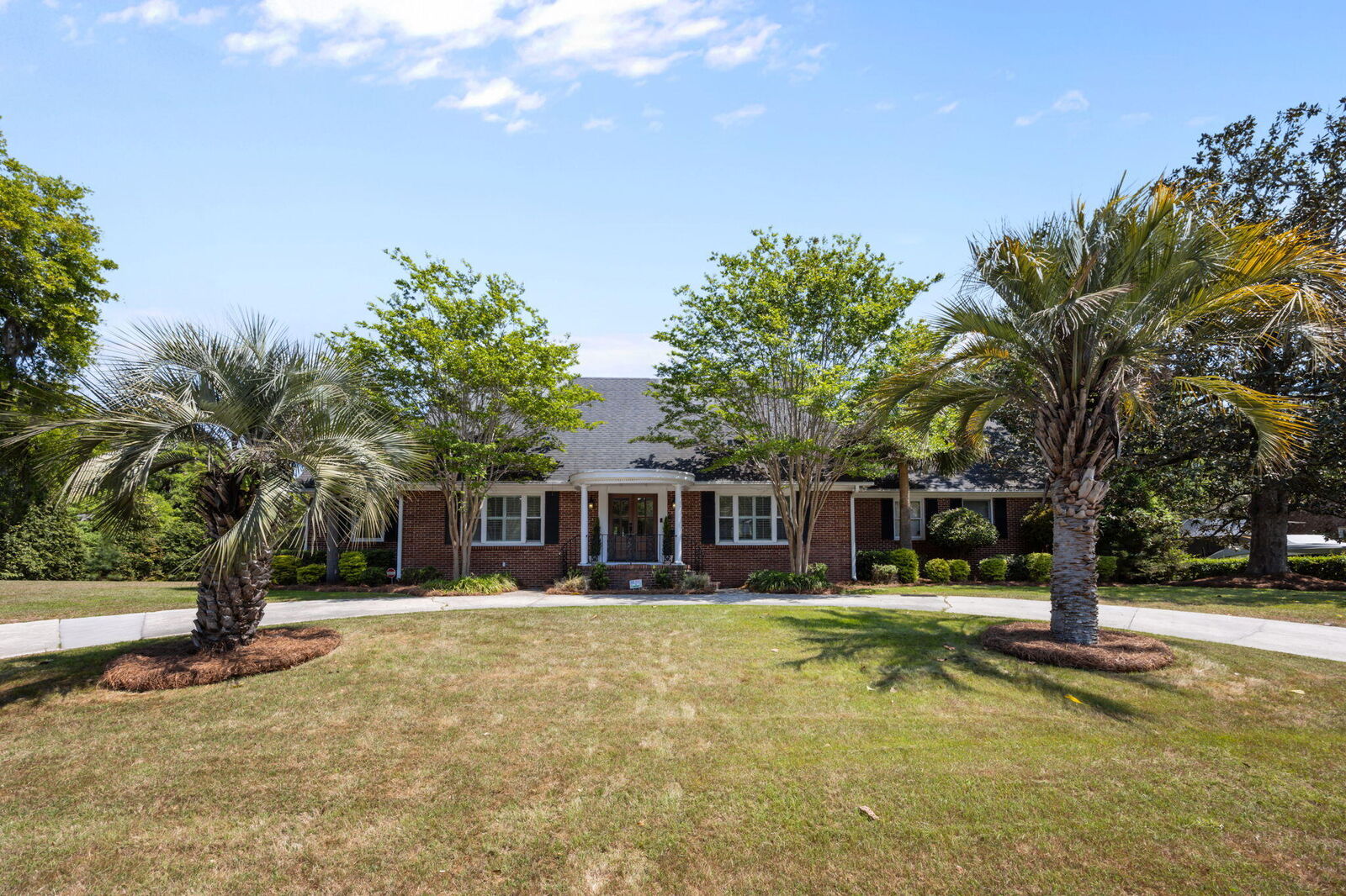 Property Photo:  48 Wespanee Drive  SC 29407 