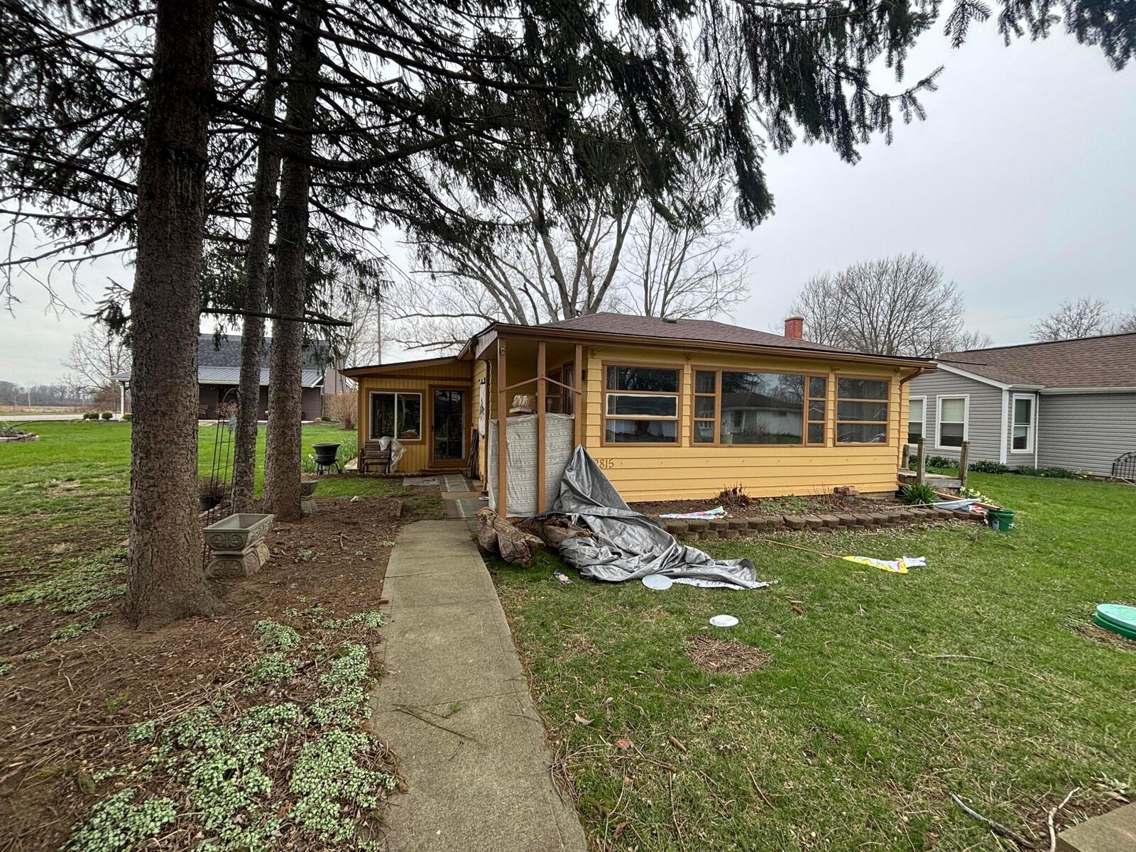 Property Photo:  2815 Ohio Street  OH 43123 