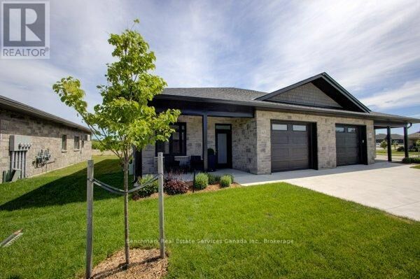 Property Photo: 63 Cavalier Crescent ON N0G 2R0