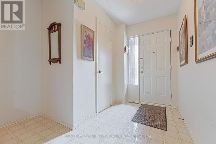 Property Photo:  4662 Kingston Road 64  ON M1E 4Y7 