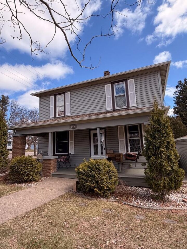 Property Photo: 827 North 2nd Avenue WI 54401