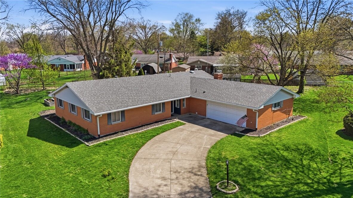 Property Photo: 2361 Colony Way OH 45440