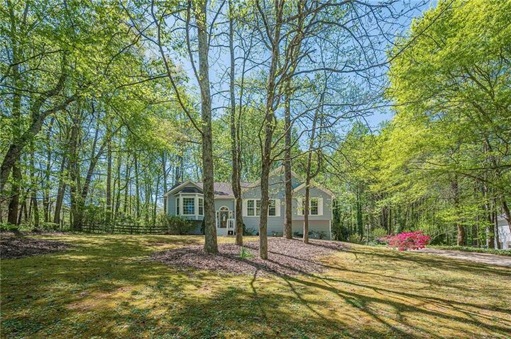 Property Photo:  5030 Doubletree Drive  GA 30040 