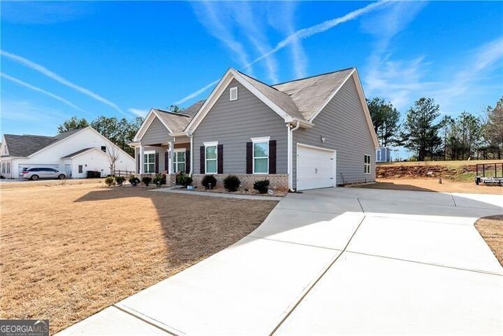 Property Photo: 1081 Pine View Trail GA 30656