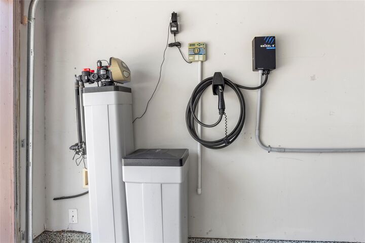 Property Photo:  5231 Pointe Spring Crossing  TX 77389 