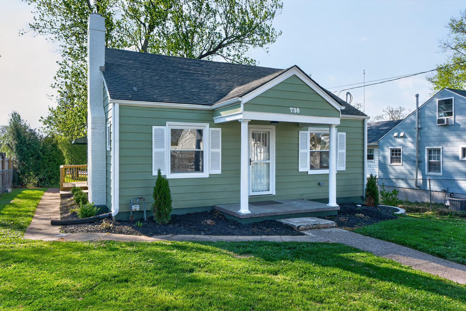 Property Photo:  730 Lakeview Drive  KY 40505 