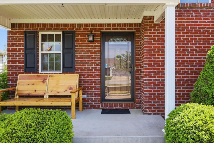 Property Photo: 329 Sydney Way KY 40475