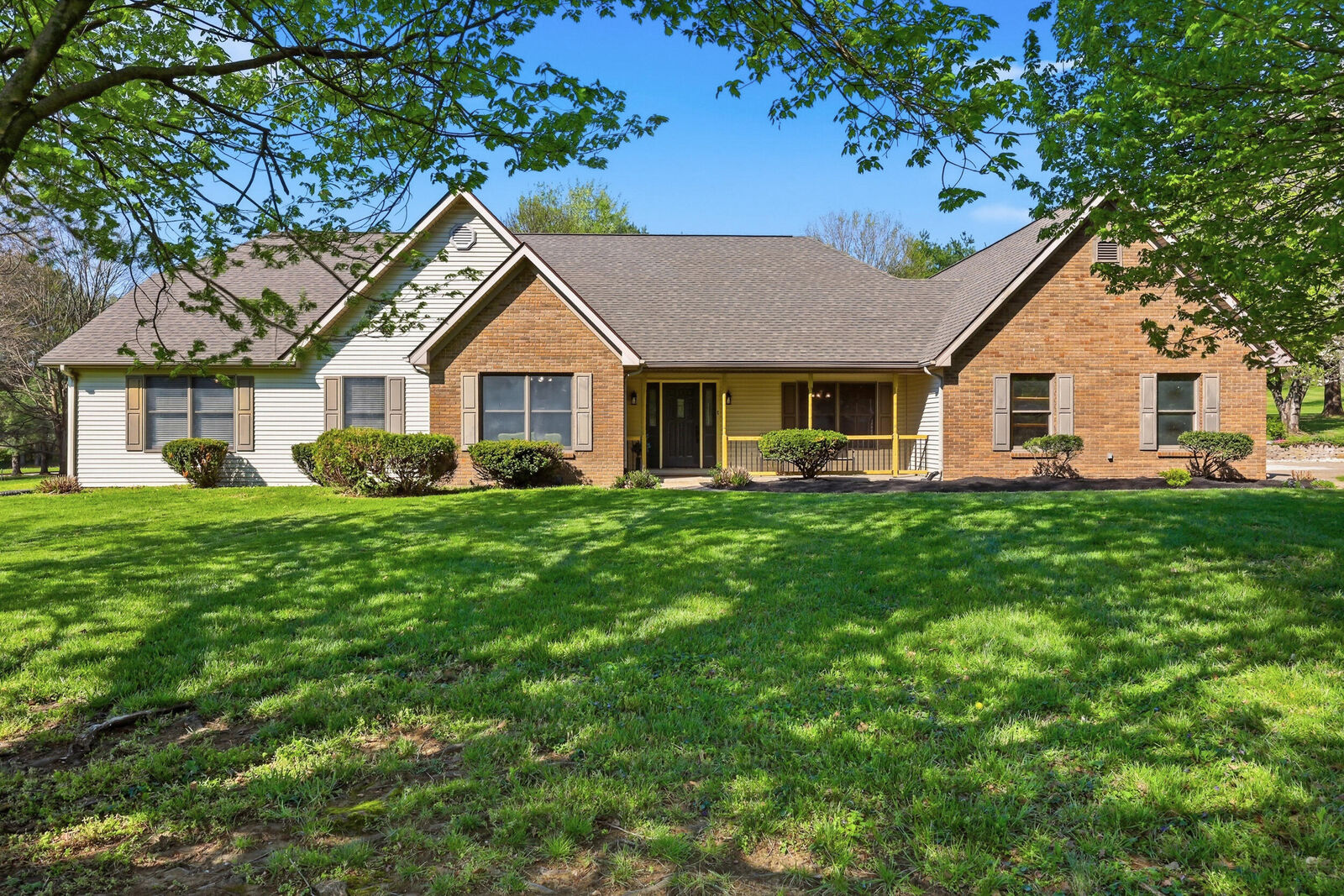 Property Photo: 725 Cimarron Avenue KY 40422