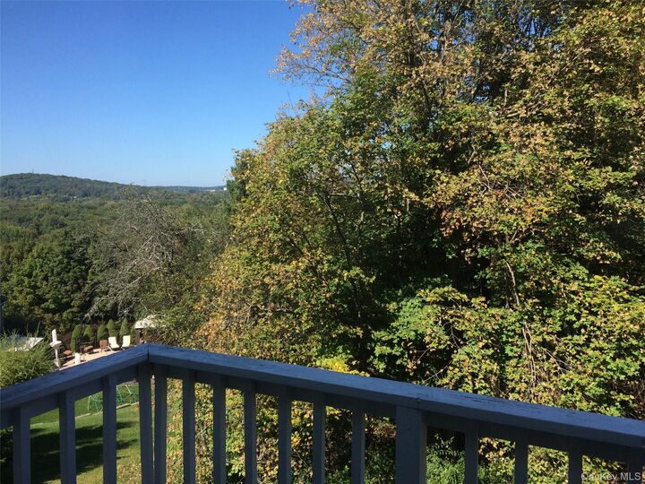 Property Photo:  2 Lexington Hill 12  NY 10926 
