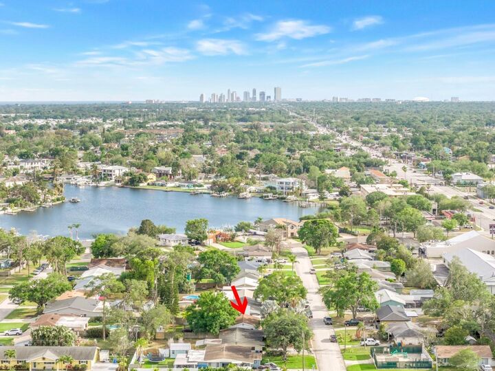 Property Photo: 9045 3rd Street N FL 33702