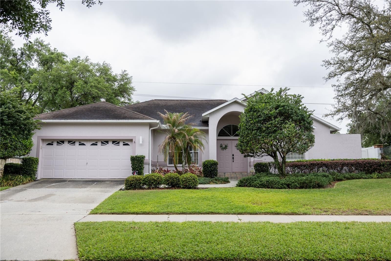 Property Photo:  6305 S Queensway Drive  FL 33617 
