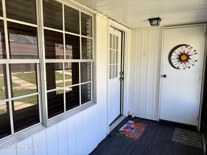 Property Photo:  20 Yorkshire Court  NJ 08759 