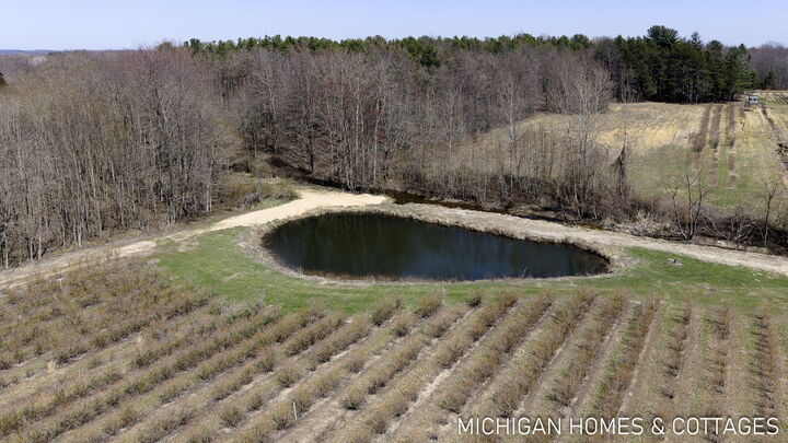 Property Photo:  1661 68th Street  MI 49408 