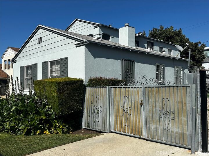 Property Photo:  3526 Farmdale  CA 90016 