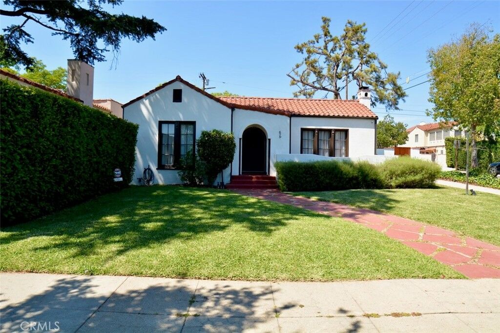 Property Photo:  679 La Mirada  CA 91108 