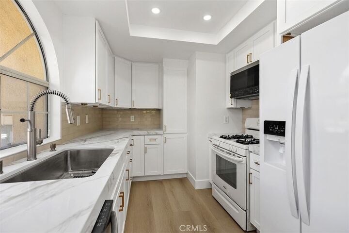 Property Photo:  89 Alberti Aisle  CA 92614 