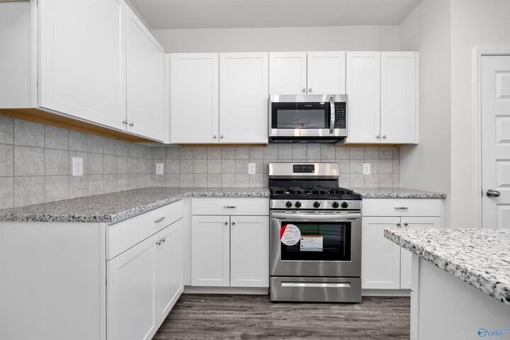 Property Photo: 188 Mill Valley Way AL 35761