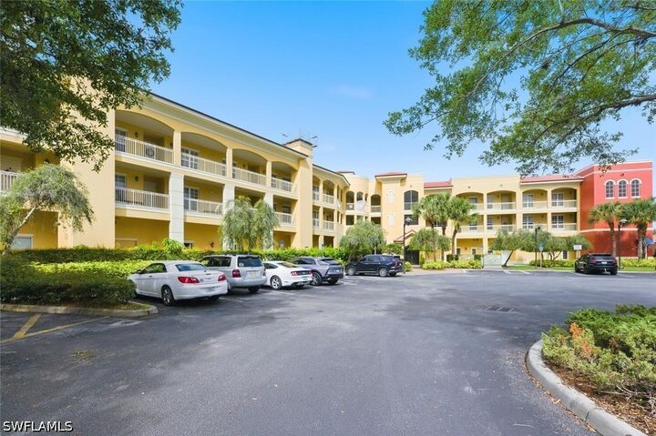 Property Photo: 5068 Annunciation Circle 4310 FL 34142