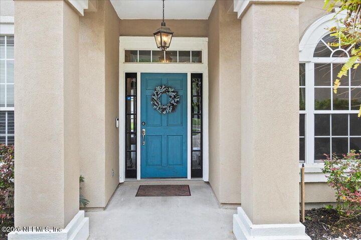Property Photo:  2470 Country Side Drive  FL 32003 