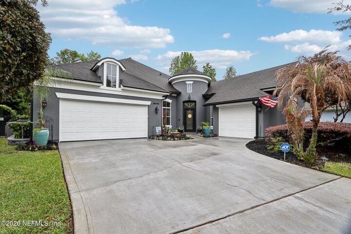 Property Photo:  1831 Cross Green Way  FL 32003 