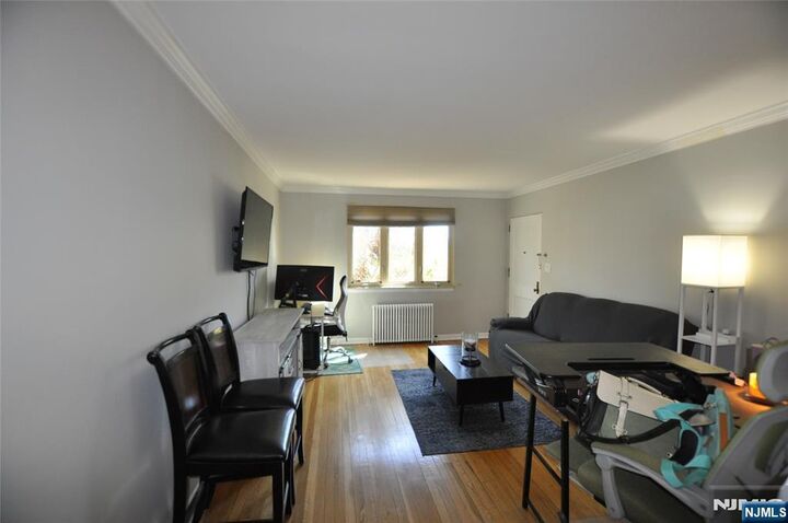 Property Photo:  135 E Clinton 4A  NJ 07621 