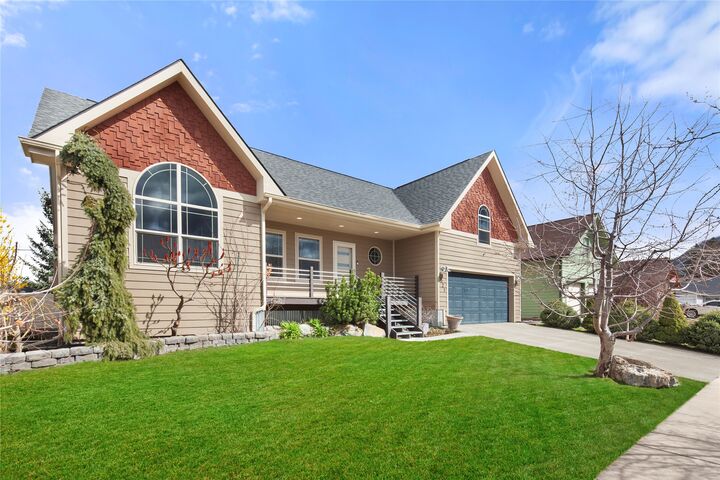 Property Photo:  521 Evening Star Lane  MT 59912 