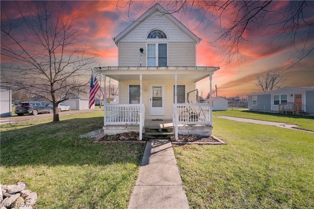 Property Photo: 515 W 2nd Street OH 43452