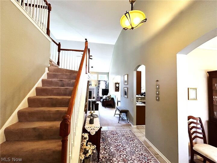 Property Photo:  15220 Chestnut Oak Lane  OH 44149 