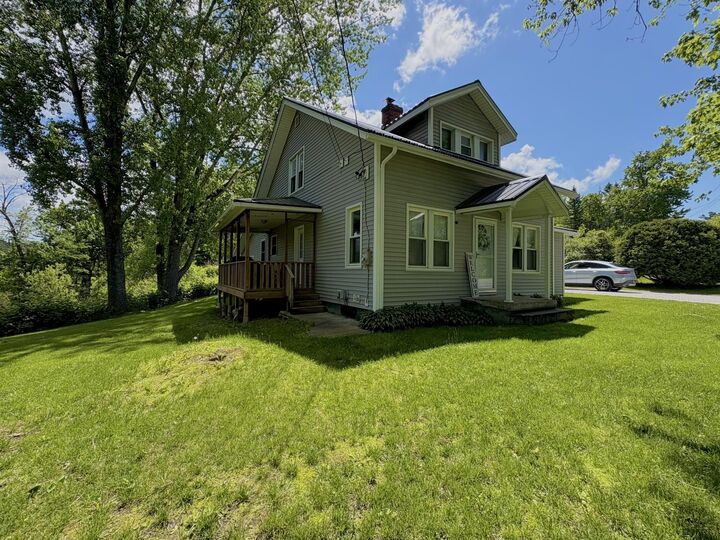 Property Photo:  423 Highgate Road  VT 05459 