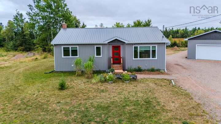 Property Photo:  7048 Highway 2  NS B0M 1B0 