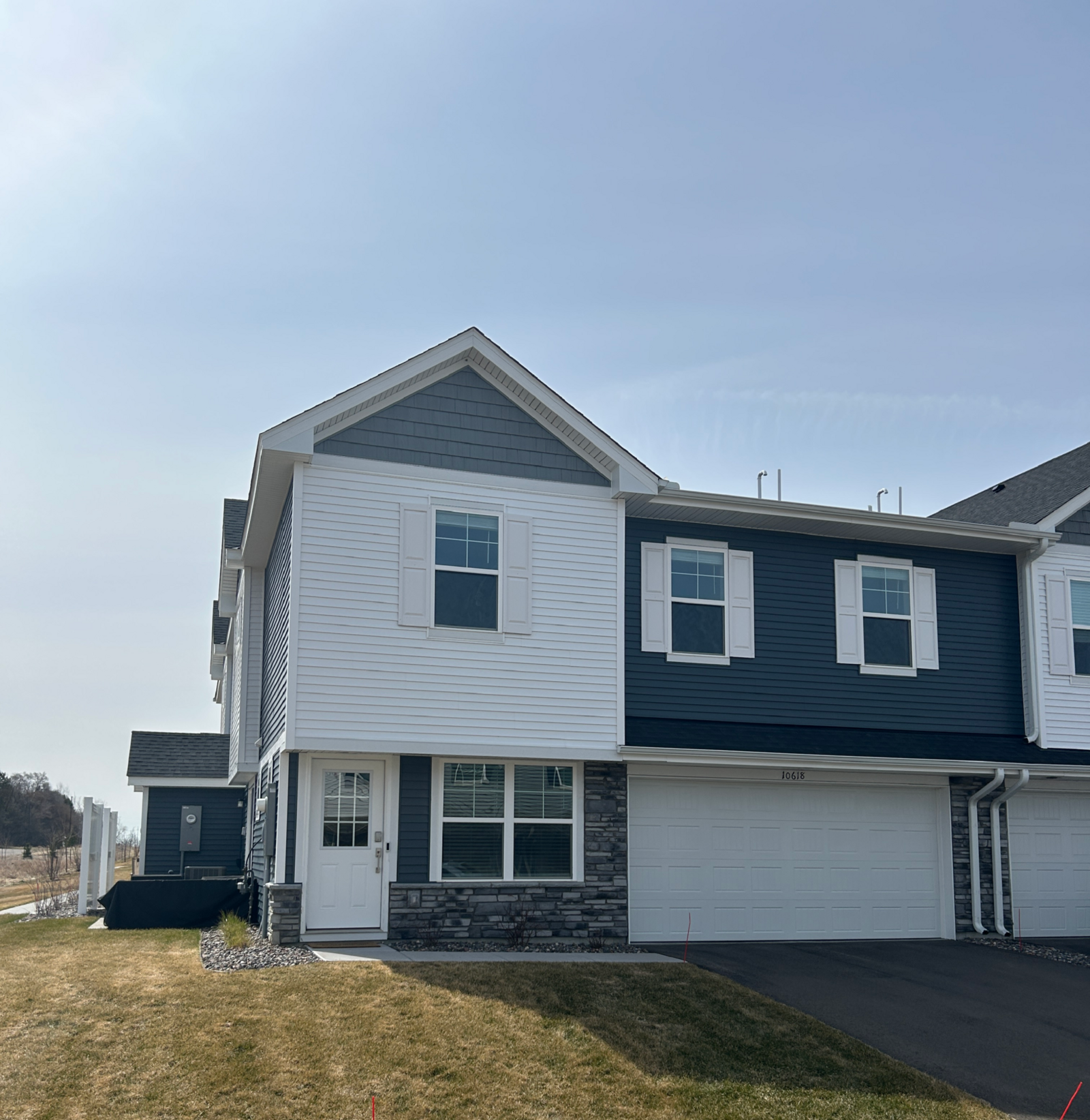 Property Photo:  10618 Weston Way N  MN 55369 