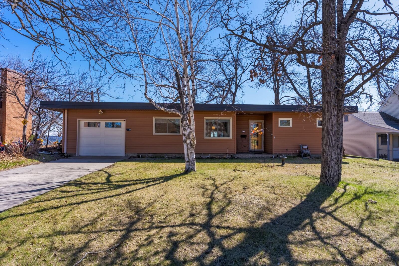 Property Photo:  2120 Birchmont Drive NE  MN 56601 