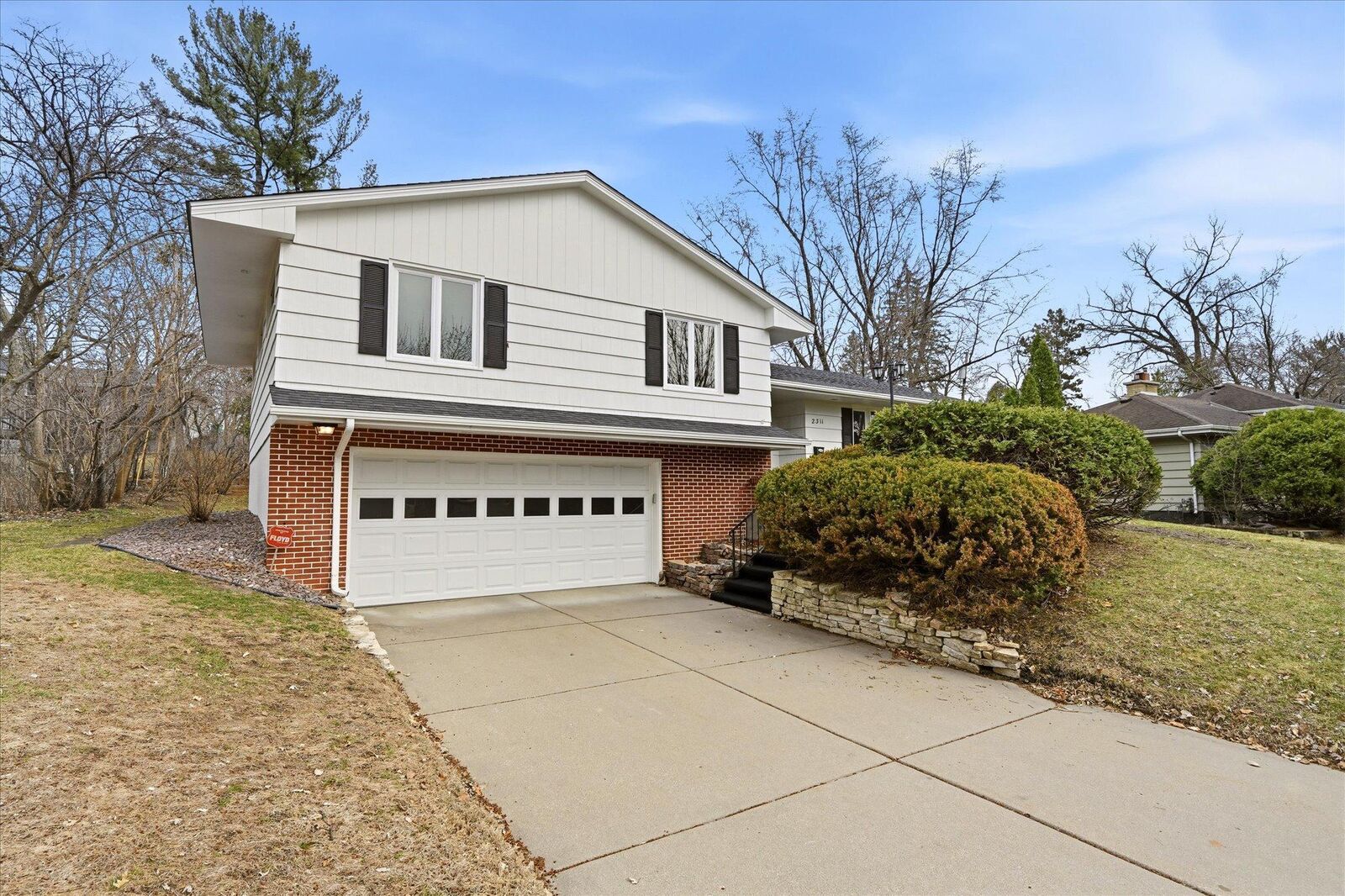 Property Photo:  2311 Gettysburg Avenue S  MN 55426 