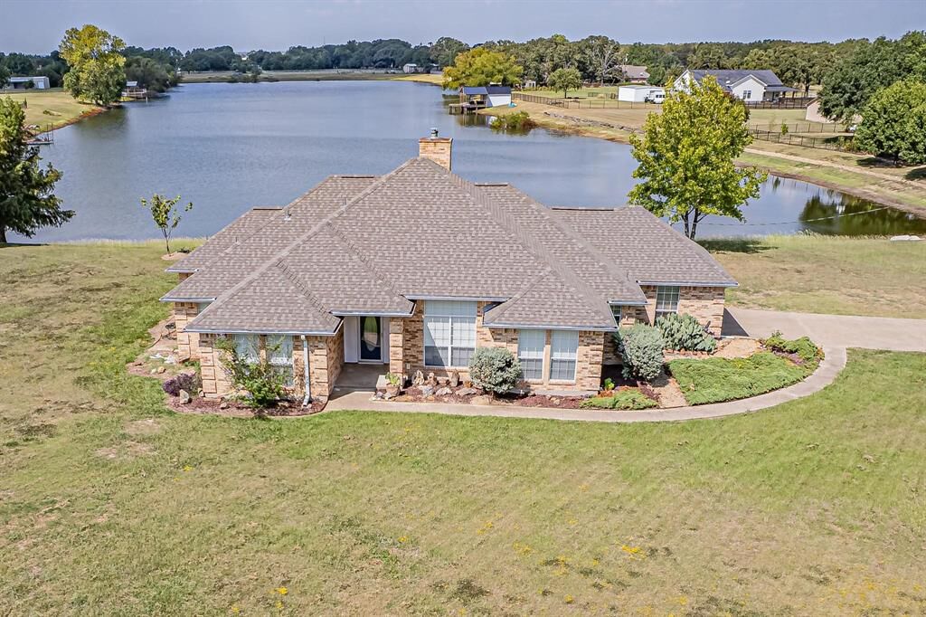 Property Photo:  1307 Brent  TX 75160 