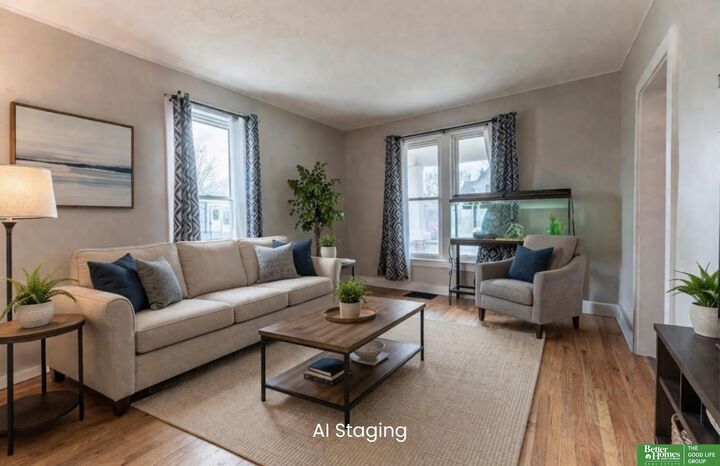 Property Photo:  940 E 6 Street  NE 68025 