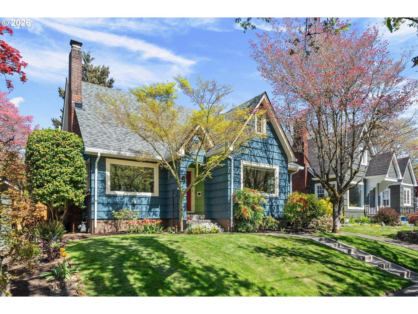 Property Photo: 3563 NE Morris St OR 97212